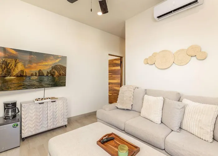 Holiday home 8br Estate, Pool, Hot Tub, 4