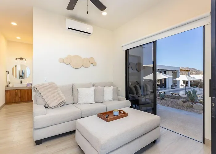 Holiday home 8br Estate, Pool, Hot Tub, 4